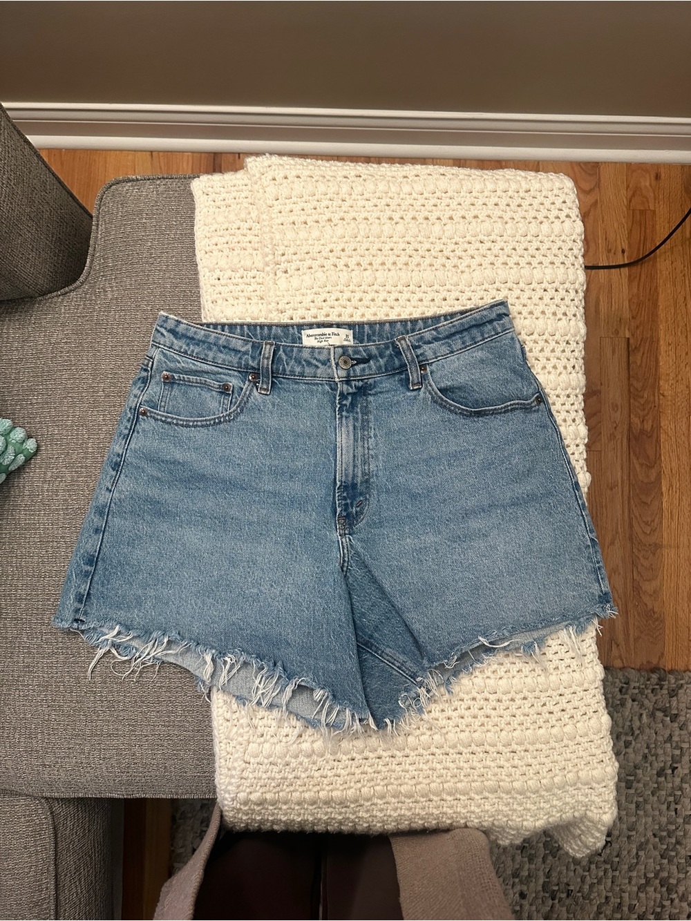 Abercrombie The Dad Short Curve Love